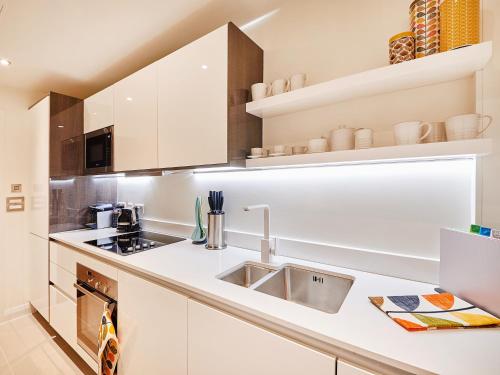 Park Regis Birmingham Image