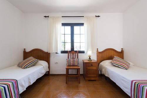 2BR Beach House - Solarium & Shower Terrace - 13