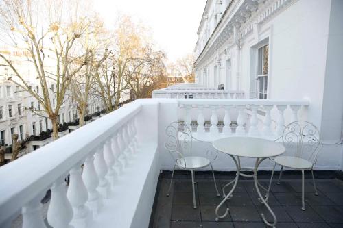 En balkong eller terrasse på Beautiful one Bedroom apartment walking distance to Paddington and Hyde Park