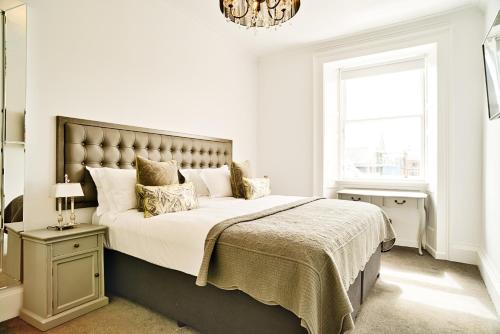 JOIVY Luxury Flats on George Street photo 82