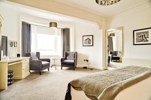 JOIVY Luxury Flats on George Street photo 71