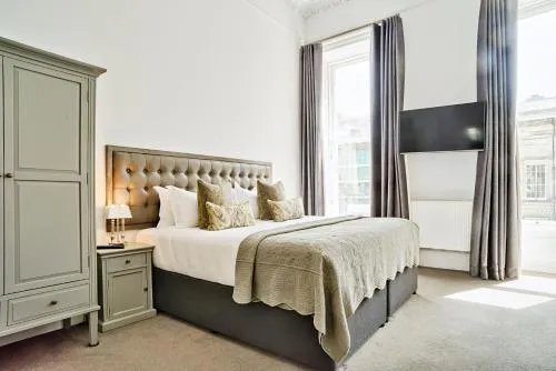 JOIVY Luxury Flats on George Street photo 9