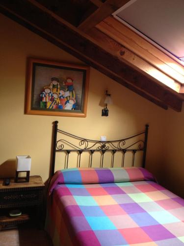 Ένα ή περισσότερα κρεβάτια σε δωμάτιο στο Hosteria San Emeterio