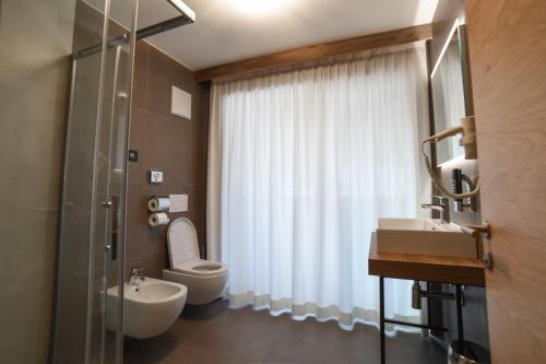 Bilik mandi di Residence & Wellness 3MILA