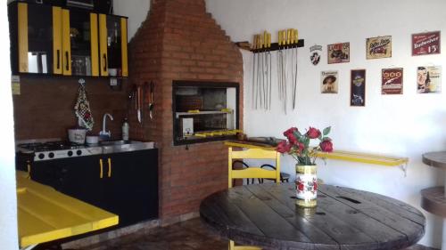 CANTINHO DO SOSSEGO tesisinde mutfak veya mini mutfak