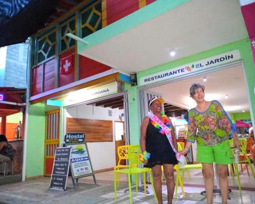 Huéspedes de Hostal Capurgana
