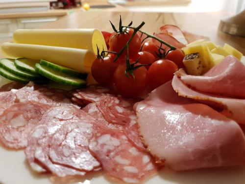 B&Bの敷地内または近くでの食事または食べ物