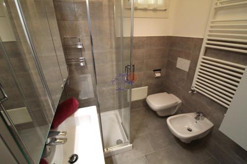 Gallery image of Appartamenti Acquadolce in Peschiera del Garda