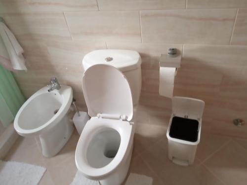 Ένα μπάνιο στο Guest House Baba Lluka