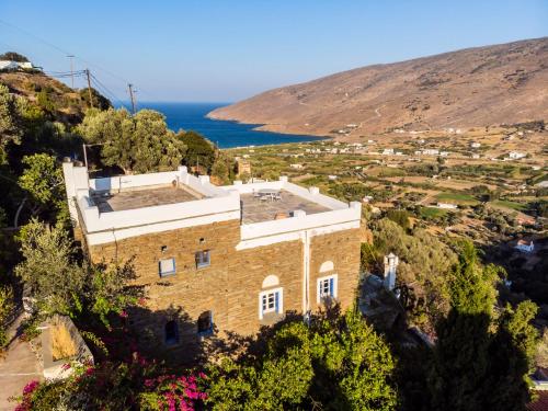 Vista aèria de Anezas Mansion stone-built traditional villa