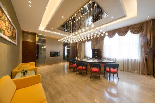 Posezení v ubytování Novotel Daqing Haofang