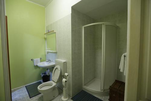 A bathroom at Hotel Vinzaglio