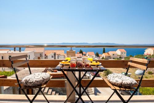 Sunrise Apartments Bol