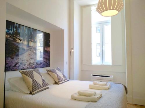 Downtown Sunny Apartment