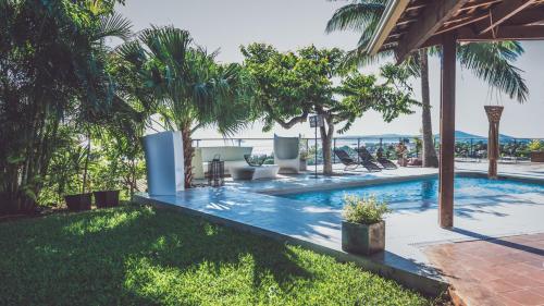 Kolam renang di atau dekat dengan Villa d’ô
