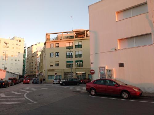 Estudio San Felipe junto a la Playa y el Hospital Puerta del Mar en Cádiz