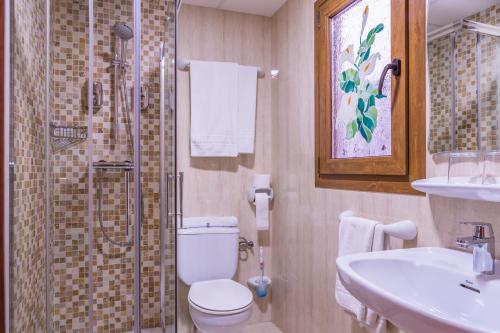 Un baño de Casa de Reyes