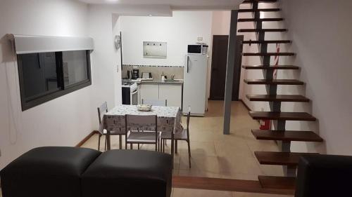 Kuchyň nebo kuchyňský kout v ubytování BOULEVARD DEPARTAMENTOS II