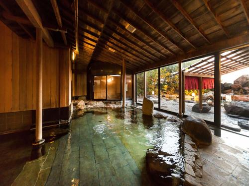 Foto dalla galleria di Awara Onsen hot spring Koubou Gurabaatei ad Awara