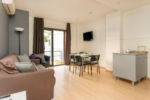 Gallery image of Apartments Sata Olimpic Village Area in Barcelona