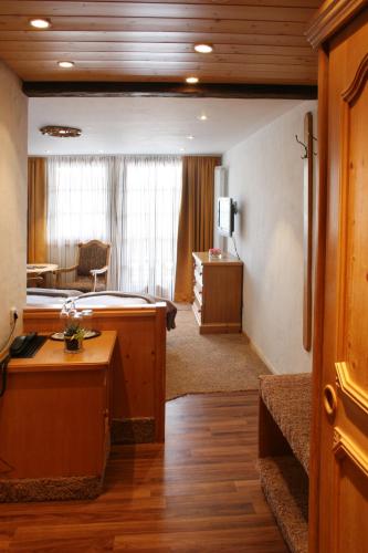 Hotel Adler Bärentalにあるベッド