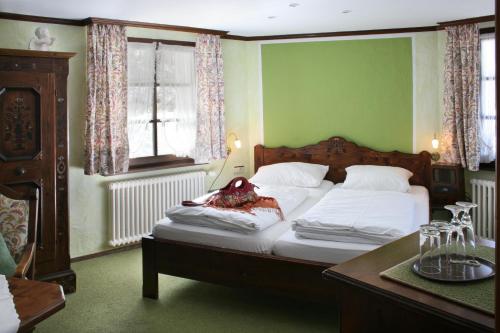 Hotel Adler Bärentalにあるベッド