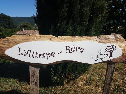 a sign that reads is allippeper rescue at L'Attrape Reve in Saint-Vincent-de-Barrès
