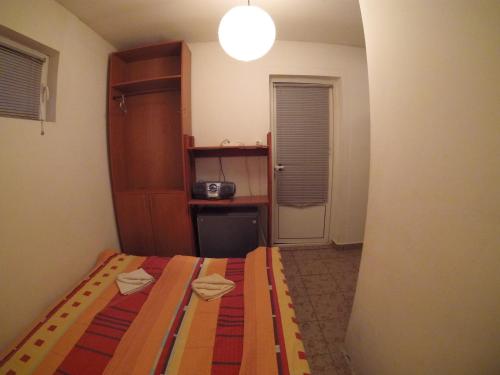 Llit o llits en una habitació de Hostel Respect