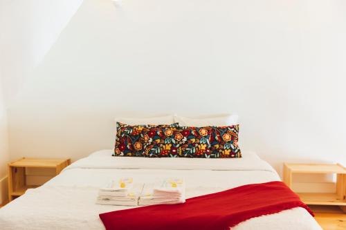 Aposentus -Romantic Mezzanine Apartment With a Balcony