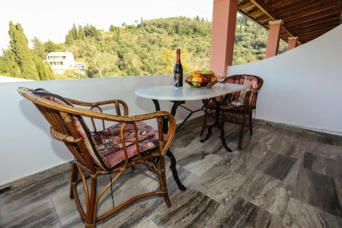 Balkón nebo terasa v ubytování Marianna House