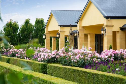 Κήπος έξω από το The Barn Accommodation