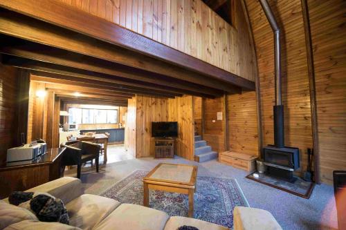 Posezení v ubytování Springbrook Mountain Chalets