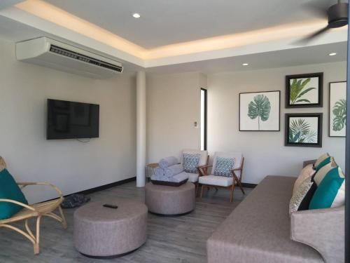 Un lugar para sentarse en Tungtong Beach Villas