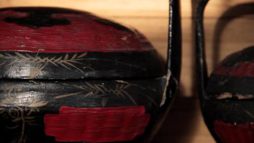 a close up of a vase on a table at Tevana House Reef in Bira
