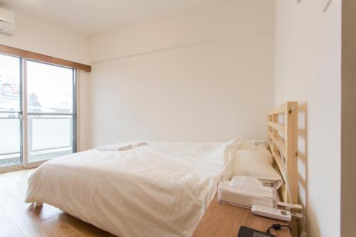 Dwell Urban 7B