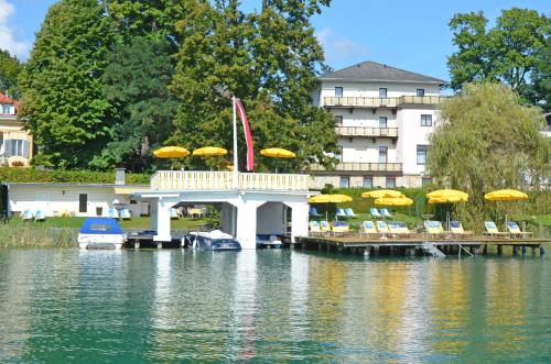 Fotografie z fotogalerie ubytování Dermuth Hotels – Hotel Sonnengrund v destinaci Pörtschach am Wörthersee