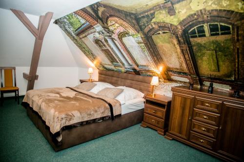 Hotel Polonia - Frankfurt/Oder tesisinde bir odada yatak veya yataklar
