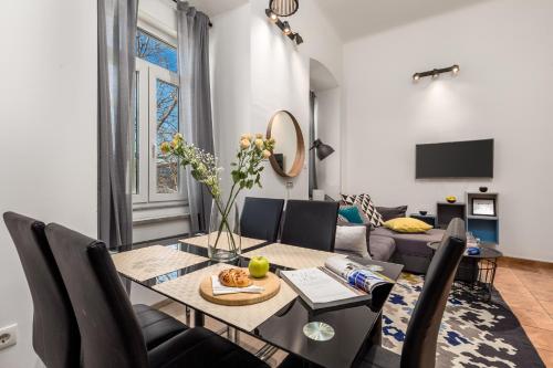 Molo Longo apartments
