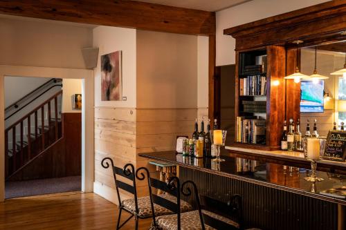 Minuman di Hotel Broad Ripple