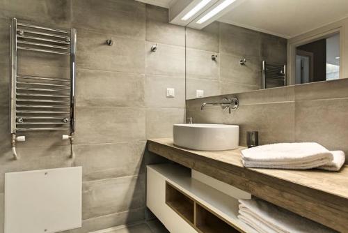 Ένα μπάνιο στο Modern Design Acropolis Flat