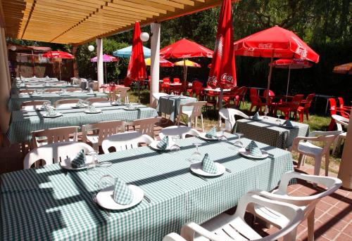 Εστιατόριο ή άλλο μέρος για φαγητό στο Camping Fuentes Blancas