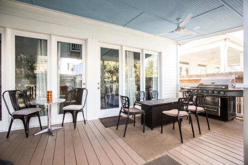 Antonine Apartment Upper Garden District