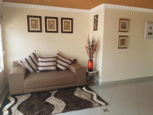 Ruang duduk di Ecotel Southgate