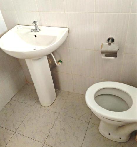 Φωτογραφία από το άλμπουμ του Bomen Hotel σε Isiolo