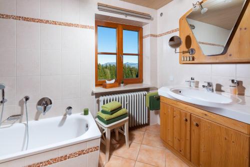 Ванная комната в Ferienhaus Lehen