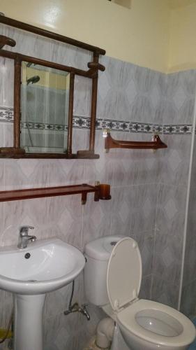 Bathroom sa Blue Waves apartment