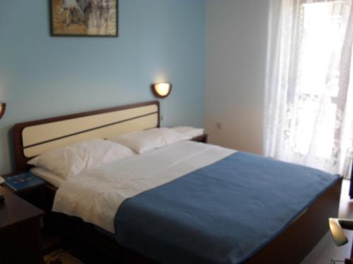 Imagen de la galería de Hotel Biser, en Pag