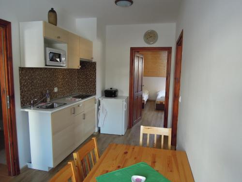Una cocina o cocineta en Apartment Vlčice u Trutnova