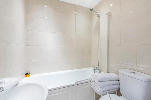Koupelna v ubytování Knightsbridge Dream Apartment
