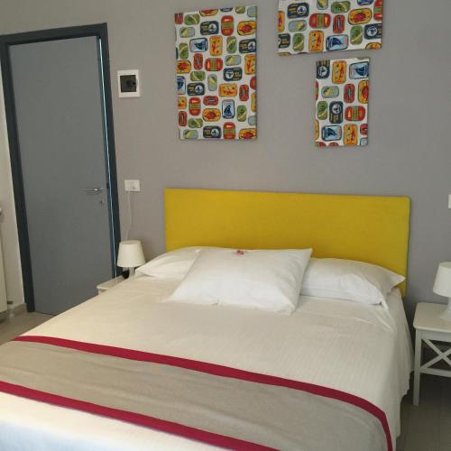 Postel nebo postele na pokoji v ubytování Hotel Spot Varazze